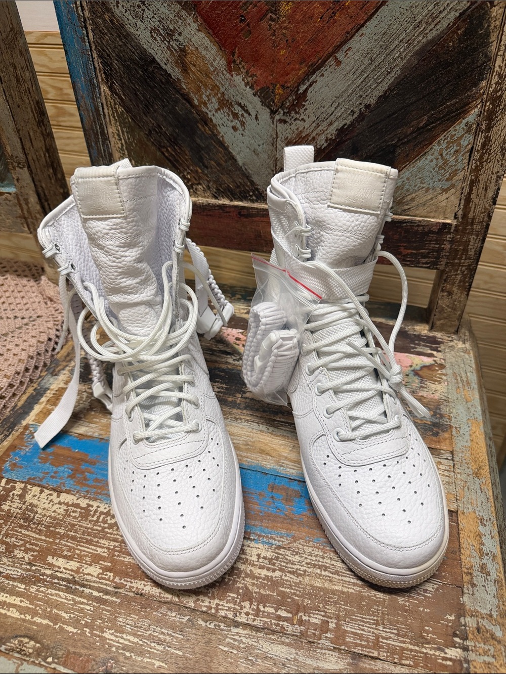Nike Men White High-Top Boots